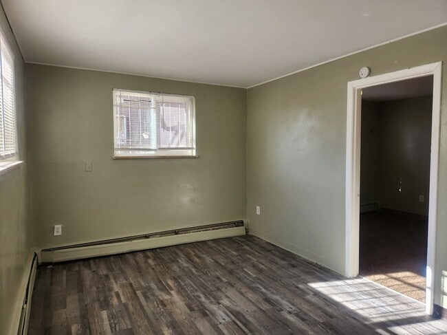 1951 Clinton St in Aurora, CO - Building Photo - Building Photo