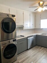 3613 E 3rd St in Tulsa, OK - Building Photo - Building Photo