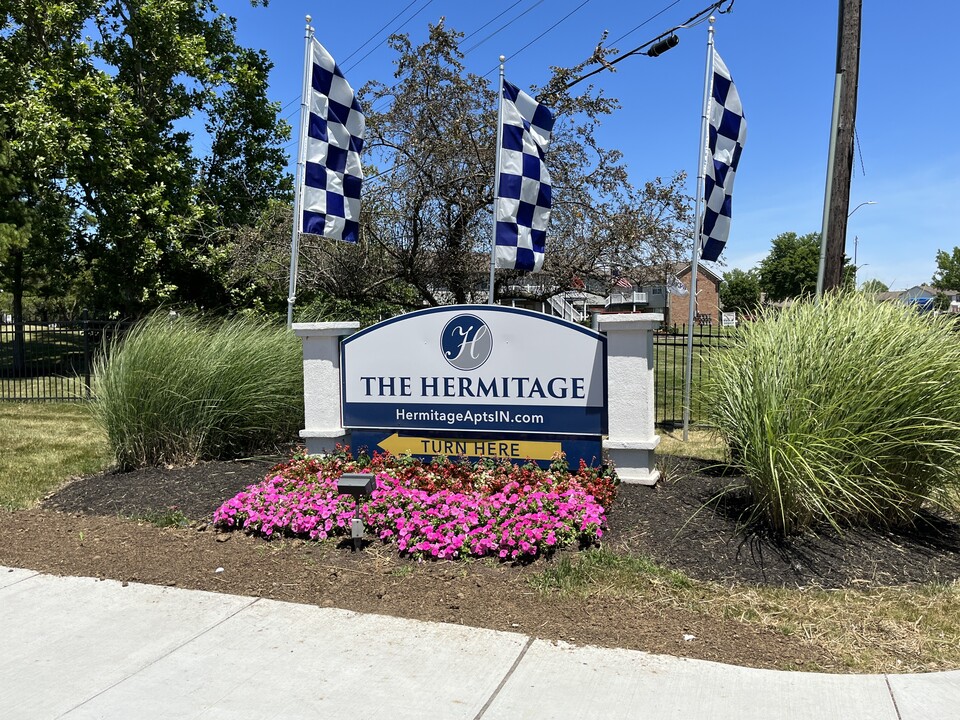 The Hermitage in Indianapolis, IN - Building Photo