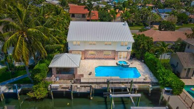 540 SW 15th St in Boca Raton, FL - Building Photo - Building Photo