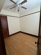 4937 W Grace St, Unit 2 Fl in Chicago, IL - Building Photo - Building Photo