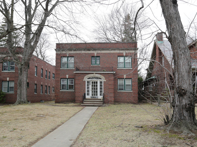 152 Manning Blvd in Albany, NY - Building Photo - Building Photo