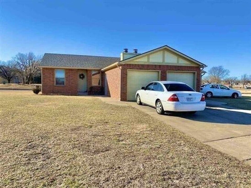 1522 S Todd Pl in Wichita, KS - Building Photo