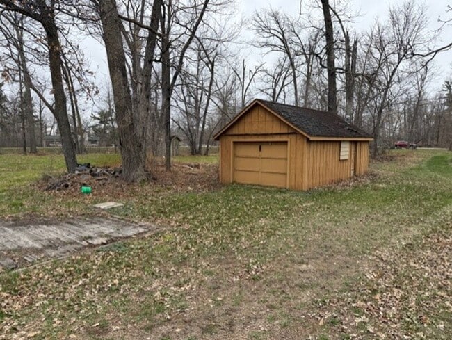 21939 Hillcrest Dr in Nisswa, MN - Building Photo - Building Photo
