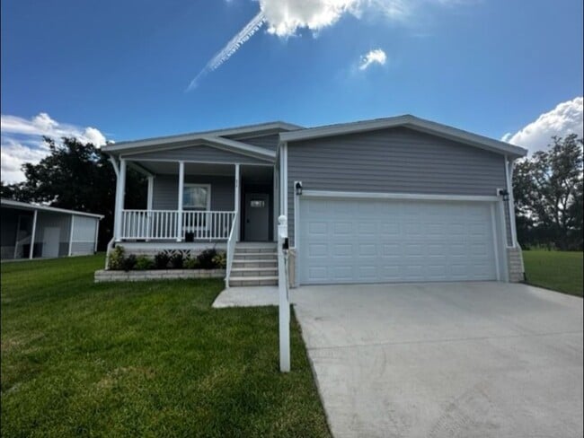 property at 40984 Roselle Lp