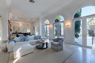 2258 Ibis Isle Rd E in Palm Beach, FL - Building Photo - Building Photo