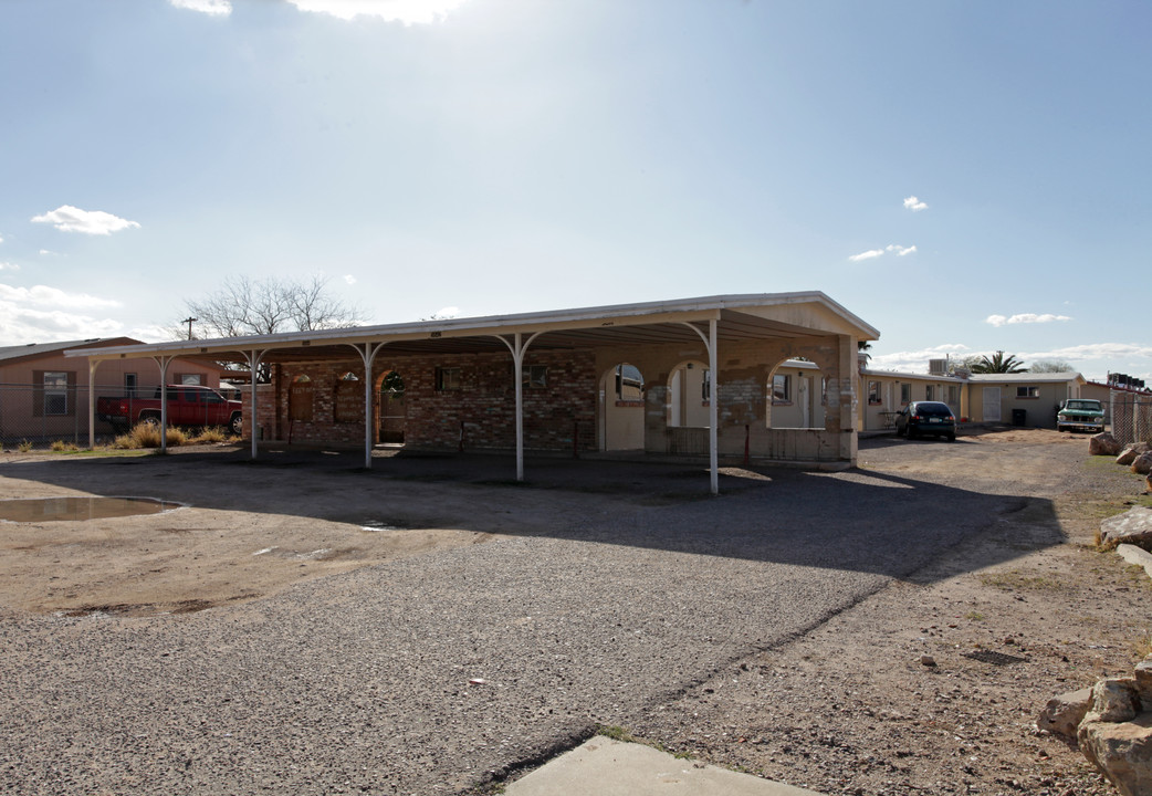 5-Plex in Tucson, AZ - Foto de edificio