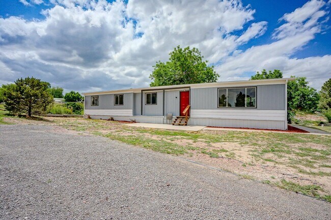 property at 2765 Applewood Dr