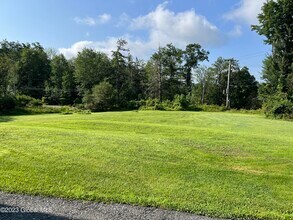 202 N Nassau Rd in Averill Park, NY - Building Photo - Building Photo