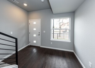 11 E Ramona Ave in Colorado Springs, CO - Building Photo - Building Photo