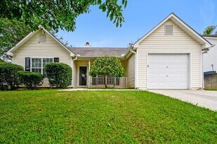 508 Village Cir in Stockbridge, GA - Building Photo