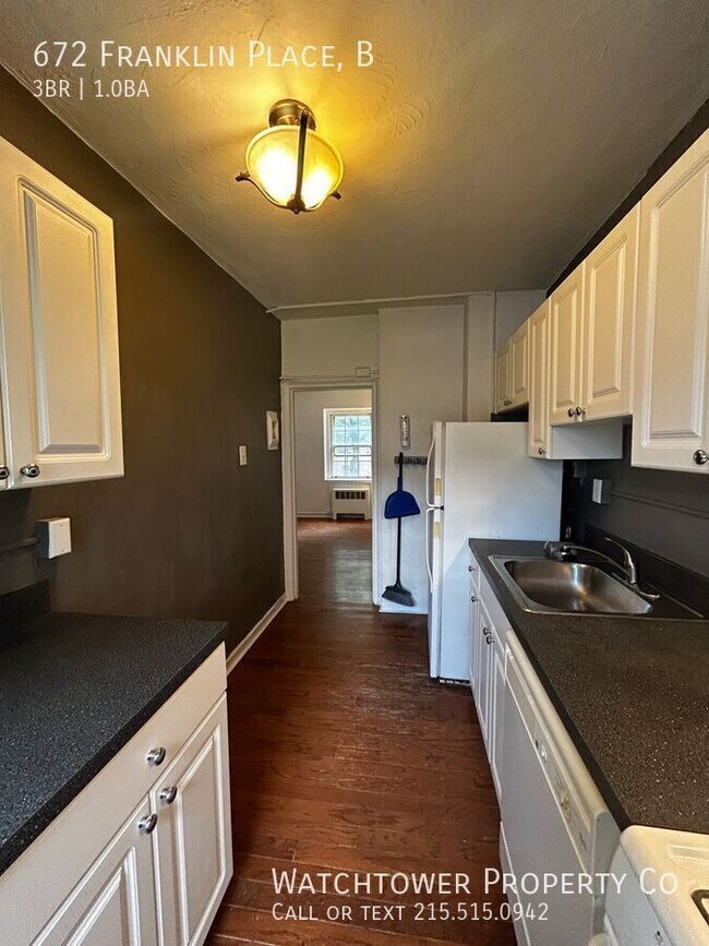 property at 672 Franklin Pl