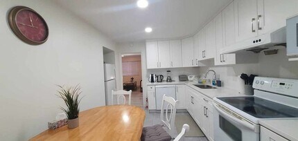 2630 Gail Av in Port Coquitlam, BC - Building Photo - Building Photo