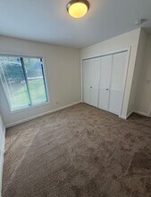 1512 Benjamin Pkwy in Greensboro, NC - Building Photo - Building Photo