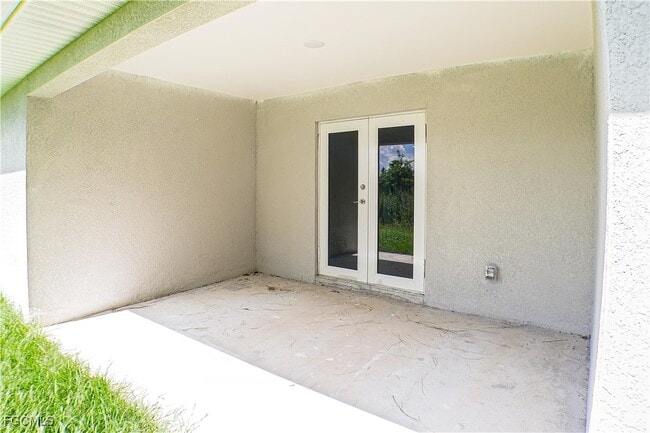 property at 2020 East 12th Street