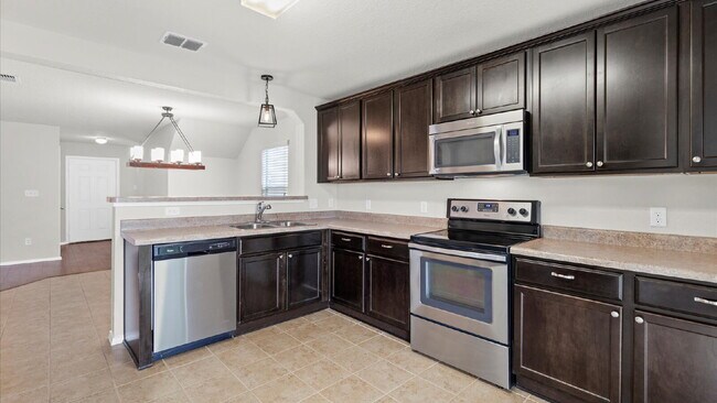 3827 Running Ranch in San Antonio, TX - Building Photo - Building Photo