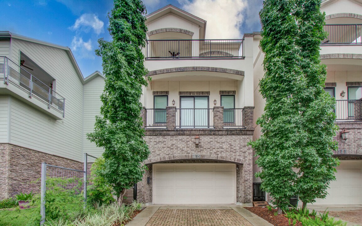 309 W Pierce St in Houston, TX - Foto de edificio