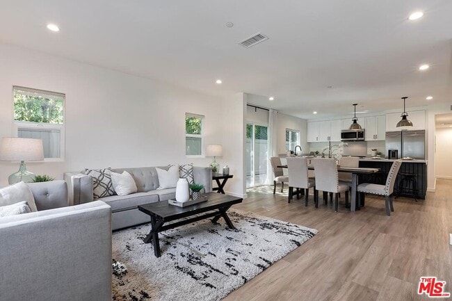 property at 8039 BLACKBURN Ave