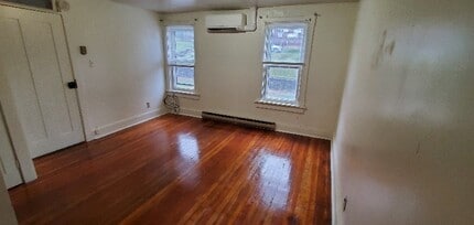 243-247 N Allegheny St, Unit 247-2 in Bellefonte, PA - Foto de edificio - Building Photo