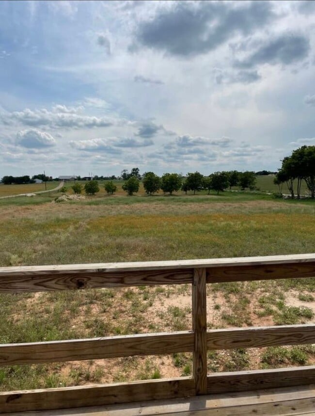 2561 Meandering Way in China Spring, TX - Building Photo - Building Photo