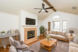 716 Stonedale Dr in Arlington, TX - Building Photo - Building Photo