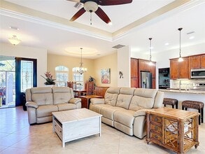 263 Marker Rd in Rotonda West, FL - Foto de edificio - Building Photo