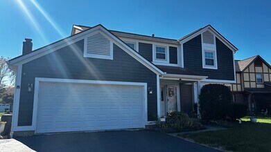 437 Colony Park Dr in Pickerington, OH - Building Photo - Building Photo