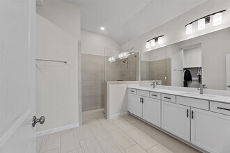 17039 Luminous Ln in Hockley, TX - Building Photo - Building Photo