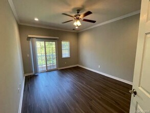 110 Centre Ct in Medford, NY - Building Photo - Building Photo