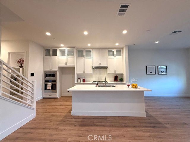 273 Novel in Irvine, CA - Building Photo - Building Photo