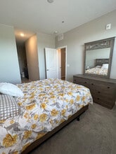 1801 S Dunkirk St in Aurora, CO - Building Photo - Building Photo