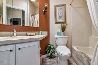 6242 S Cypress Point Dr in Chandler, AZ - Building Photo - Building Photo