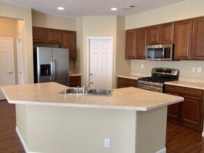 229 Loma Linda Loop NE in Rio Rancho, NM - Building Photo - Building Photo