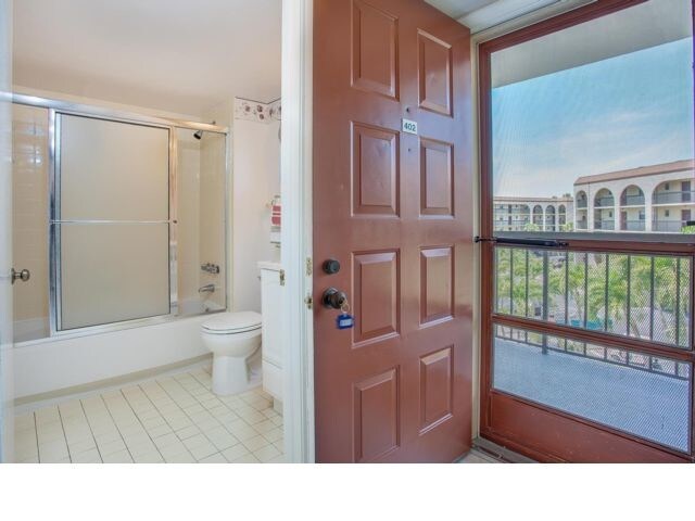 1015 Anglers Cv-Unit -G402 in Marco Island, FL - Building Photo - Building Photo
