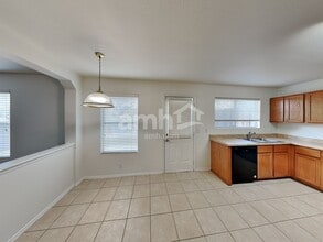 1755 Stargazer Pass in San Antonio, TX - Foto de edificio - Building Photo