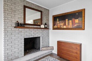 104 Willow Bend Dr in La Porte, IN - Building Photo