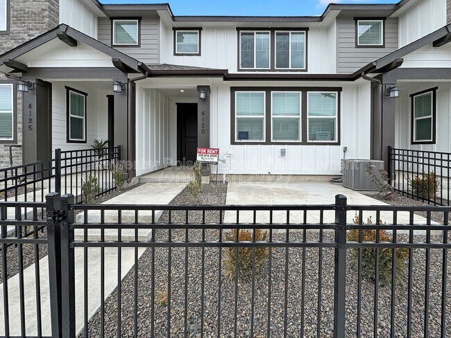 4120 W Perspective St in Eagle, ID - Building Photo - Building Photo