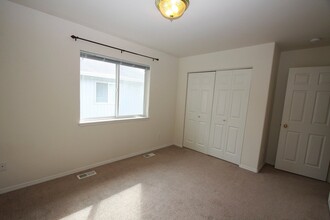 2603 Lauren Creek Loop in Anchorage, AK - Foto de edificio - Building Photo