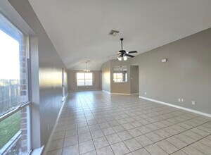 5514 Bear Cave Ln in Katy, TX - Building Photo - Building Photo