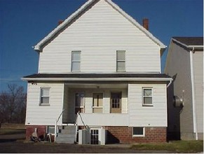 1744 Ira Turpin Way in Canton, OH - Building Photo - Building Photo