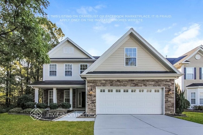 13328 Eastfield Village Ln in Charlotte, NC - Building Photo - Building Photo