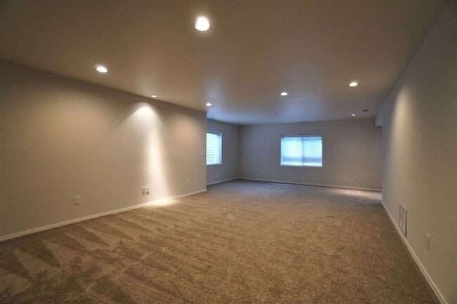 5420 Backglen Dr in Colorado Springs, CO - Building Photo - Building Photo