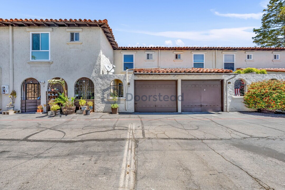 5104 Westmont Ave, Unit Unit 3 in San Jose, CA - Building Photo