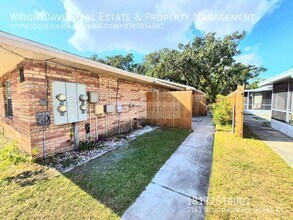 3141 Bloomingdale Villas Ct in Brandon, FL - Building Photo - Building Photo