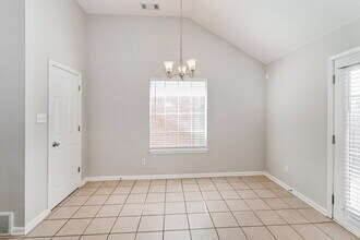 10105 Cross Ridge Rd in Cordova, TN - Building Photo - Building Photo
