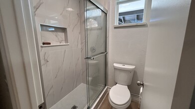 12375 Prado Ct, Unit studio in San Diego, CA - Building Photo - Building Photo