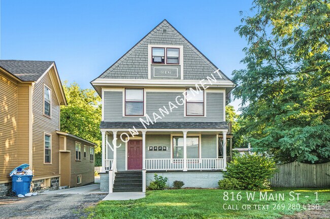 property at 816 W Main St