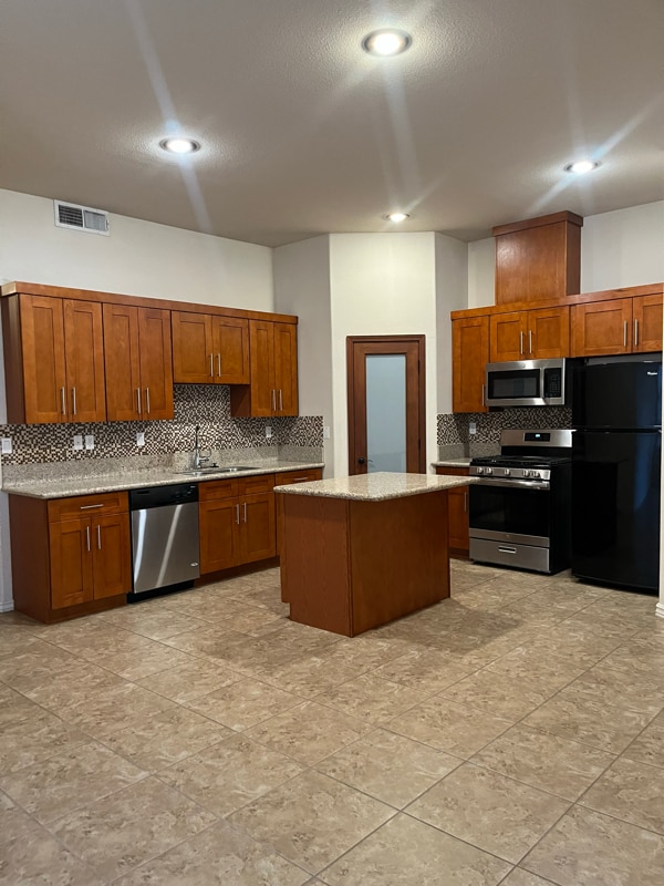 500 Firstwood Pl in El Paso, TX - Building Photo - Building Photo