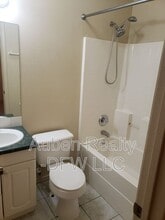 114 Honey Bee Dr in Joshua, TX - Building Photo - Building Photo