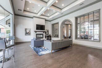 The Retreat at Fox Hollow in Lakewood, CO - Building Photo - Building Photo